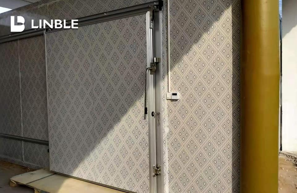 How to build a cold storage room?